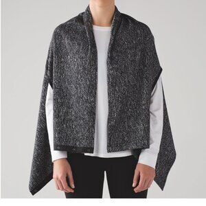 Lululemon Women's OS Black Jacquard Vinyasa Wrap/Scarf